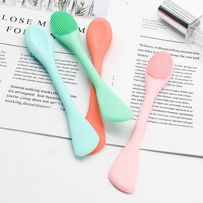 Silicone facial mask brush for gentle facial cleansing and application